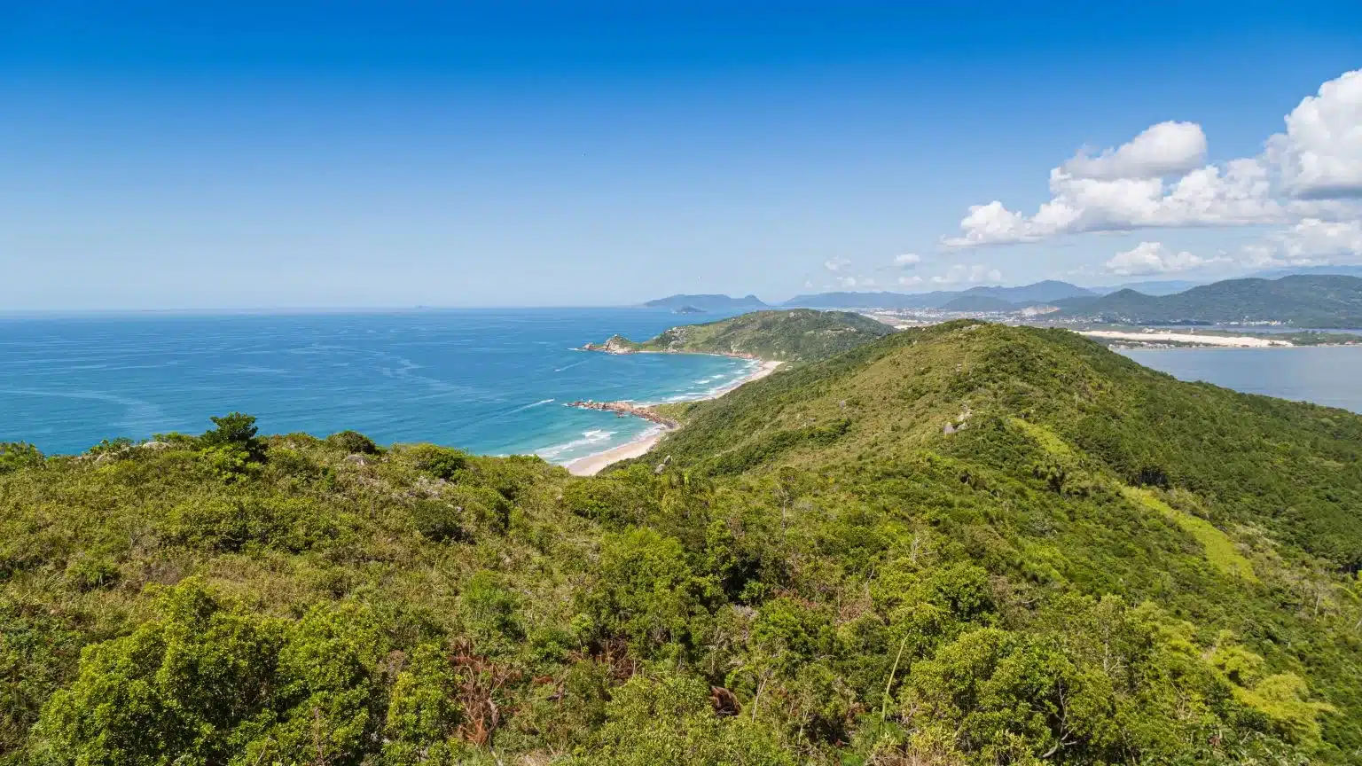 Imagem aérea de Floripa, para o artigo sobre City Tour Florianópolis